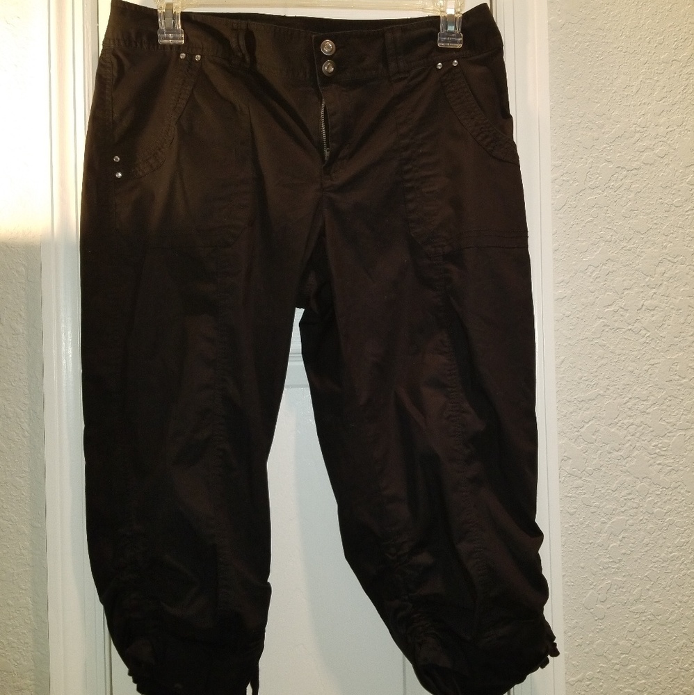 INC Curvy capri w jeweled buttons